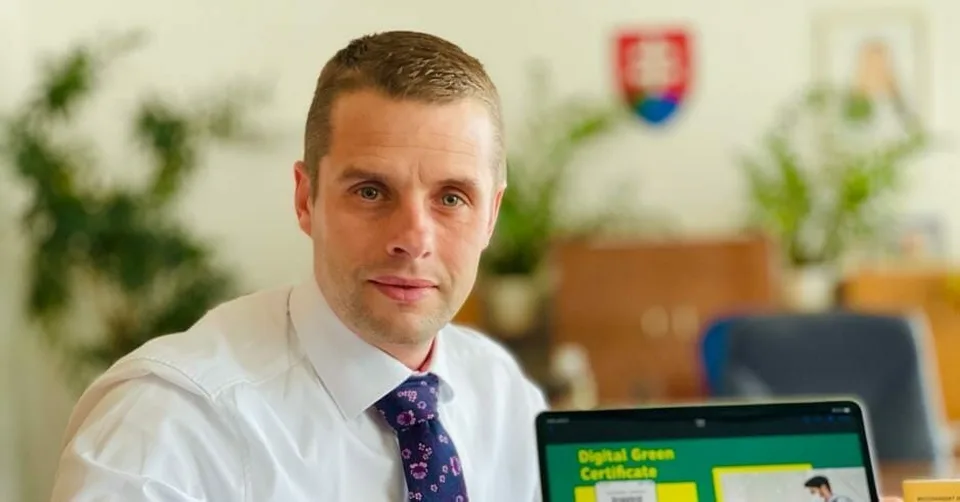 Read more about the article Apel do vlastných radov? Klus: Na vyriešenie krízy máme mesiac!