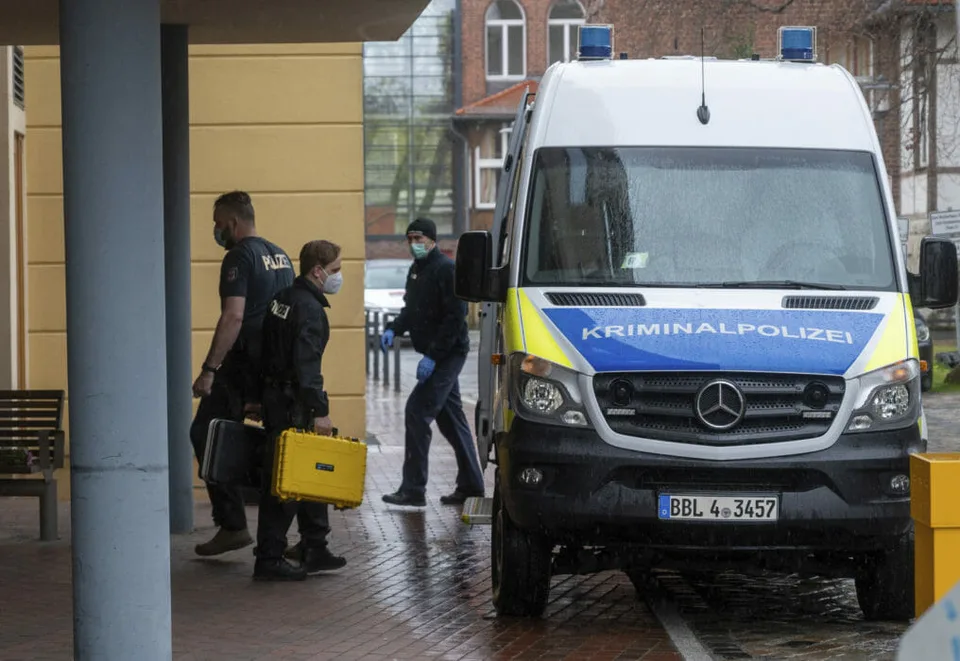 Read more about the article Kedy sa Nemci spamätajú? V bytoch pri policajnej razii objavili množstvo nelegálnych migrantov