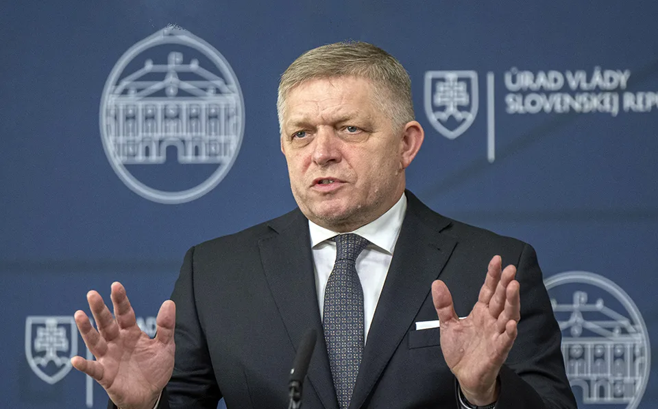 Read more about the article Novoročný príhovor R. Fica: Som pripravený na náročný pracovný rok