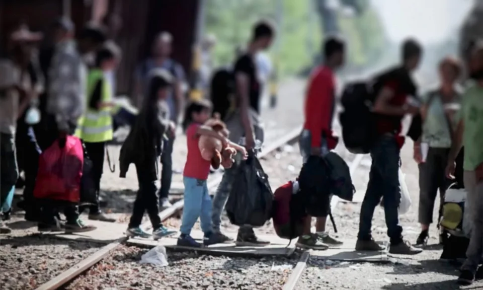 Read more about the article Polícia zastavila loď s migrantmi, zadržali 69 Albáncov