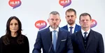 Peter Pellegrini (uprostred) počas tlačovky strany Hlas-SD.