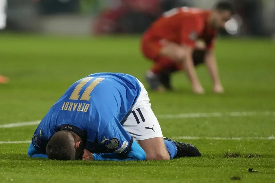 Read more about the article ŠOK Taliani padli, nebudú na MS: Futbaloví majstri Európy prehrali so Severným Macedónskom!