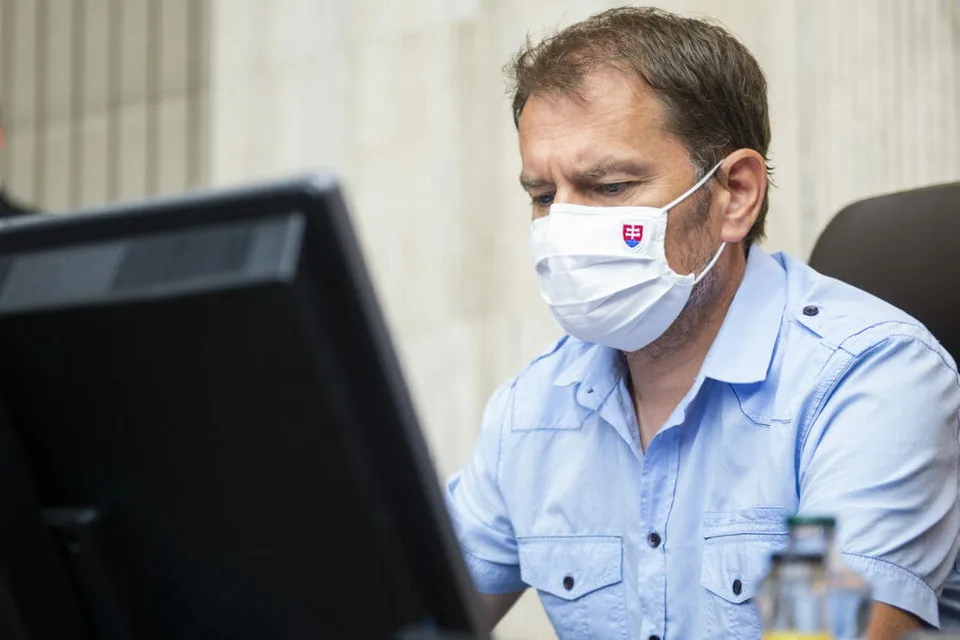 Read more about the article To vážne? Matovič tvrdí, že registráciám do losovania o očkovaciu prémiu dominujú seniori!