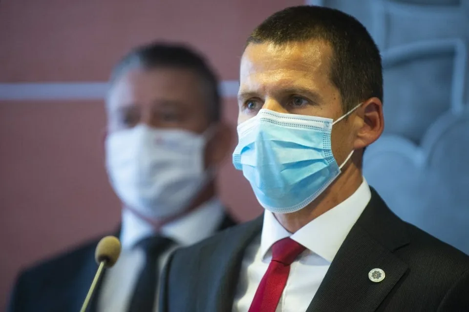 Read more about the article Čistky v polícii: Štvorica obvinených vyšetrovateľov NAKA pokračuje v práci, títo ale končia!