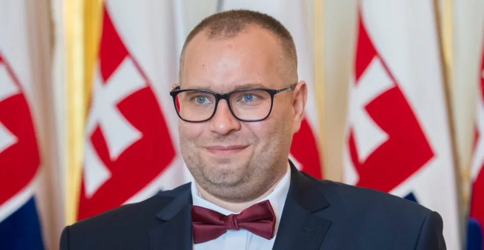 Read more about the article Šokujúce podozrenie z policajnej brutality: Verejný ochranca práv vyzýva na zmeny