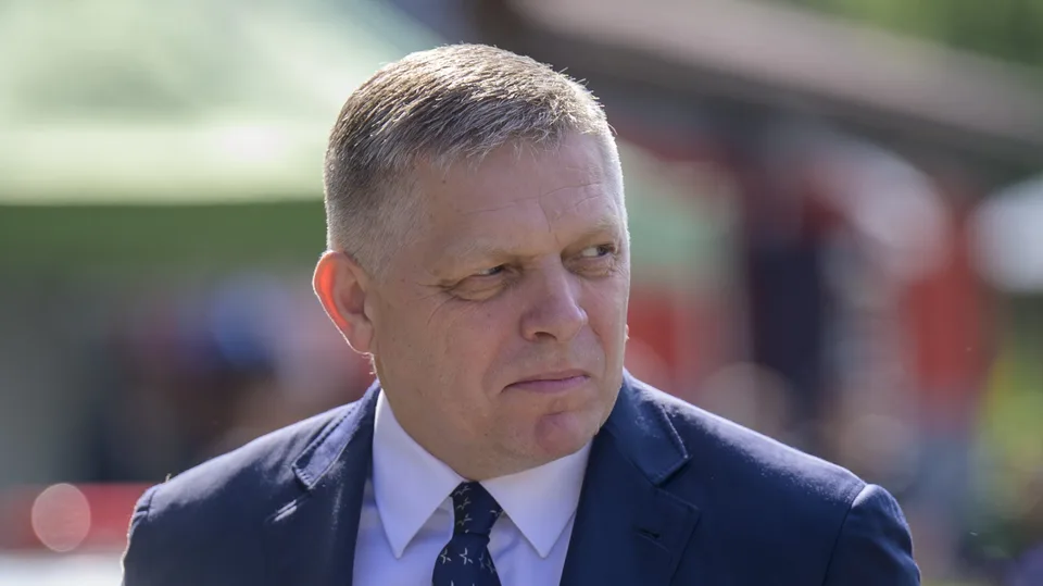Read more about the article Médiá klamú, študentka z Popradu odhalila pravdu: Povstanie proti Ficovi bolo naplánované. Nie všetci volia PS