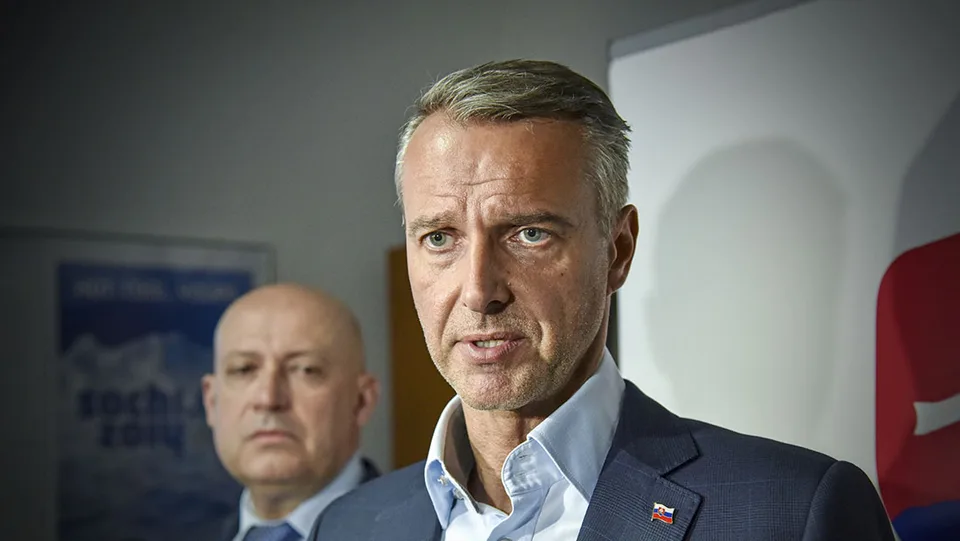 Read more about the article RAŠI: Na nelegálny reexport liekov sme upozorňovali už vo februári