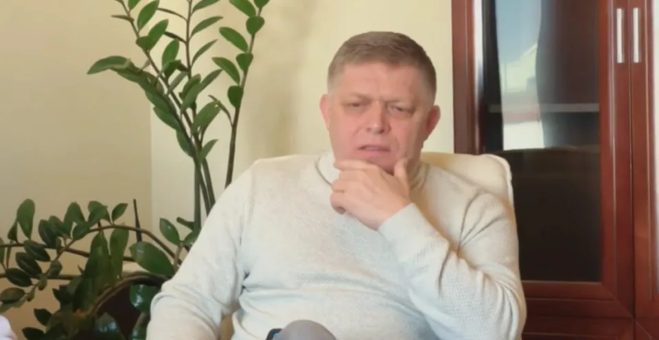 Read more about the article VIDEO Fico mal bojovú poradu v Prešove. Po nej adresoval naliehavú výzvu Pellegrinimu