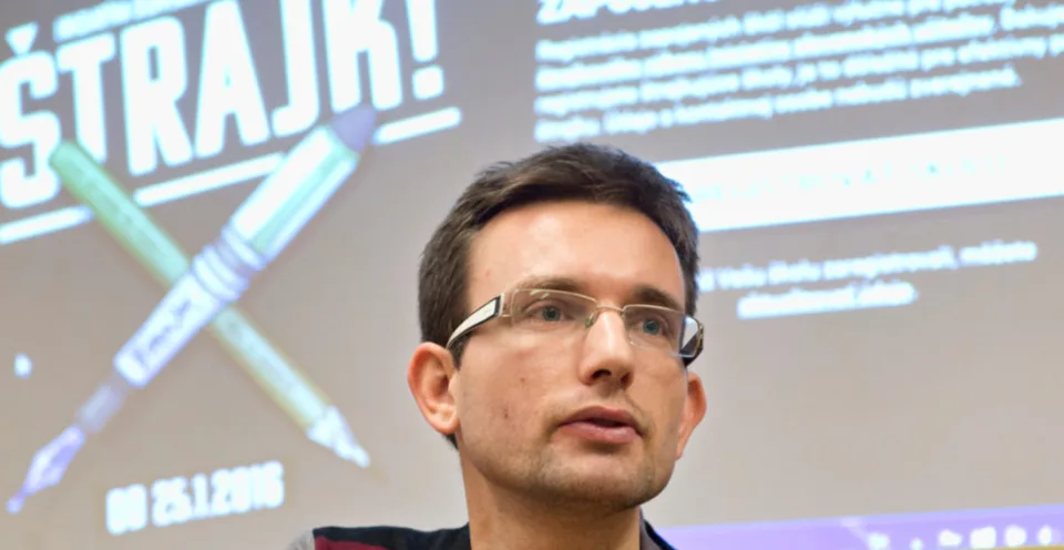 Read more about the article Komora učiteľov rezortu školstva: To je medzinárodná hanba!