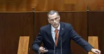 Hamran zavádza a klame