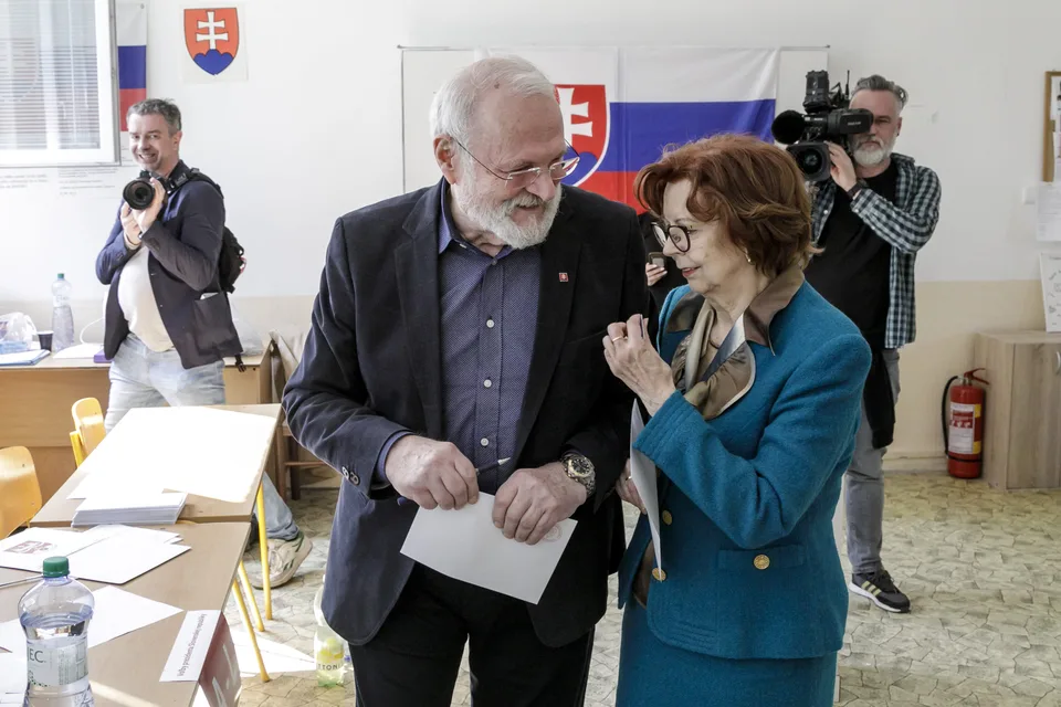 Read more about the article Situácia v SR je ťažká, zlepšiť ju môže aj prezident, myslí si bývalá hlava štátu Ivan Gašparovič