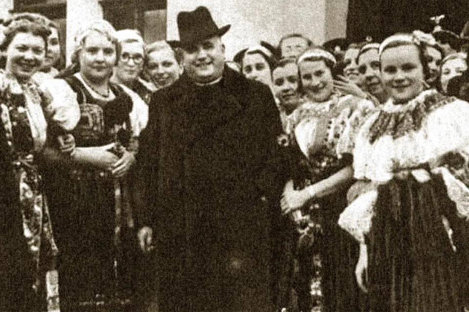 Read more about the article Ženy v Slovenskom štáte (1939 – 1945) – 2. časť