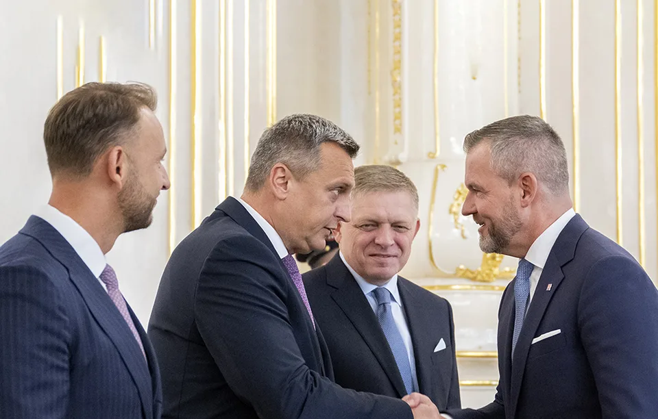 Read more about the article KOMENTÁR Šok! Televízie stopnú všetky seriály!