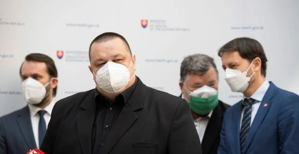 Read more about the article Konzílium má tvrdé požiadavky: Trojtýždňový lockdown pre všetkých