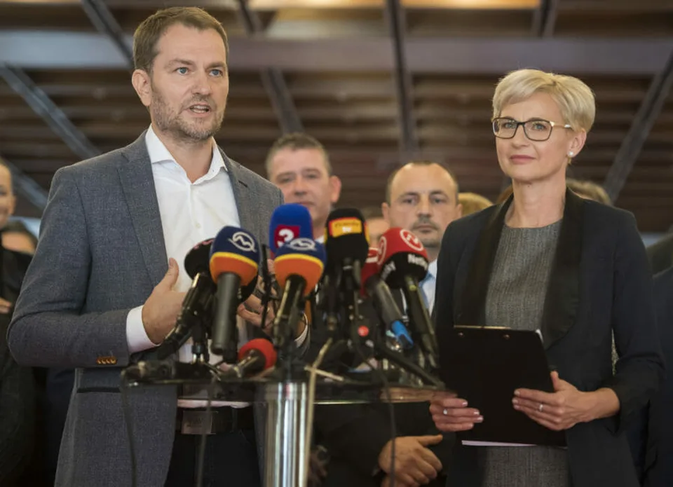Read more about the article Heger stále neodvolal Šofranko. Z miesta, na ktoré ju napriek konfliktu záujmov, dosadil Matovič