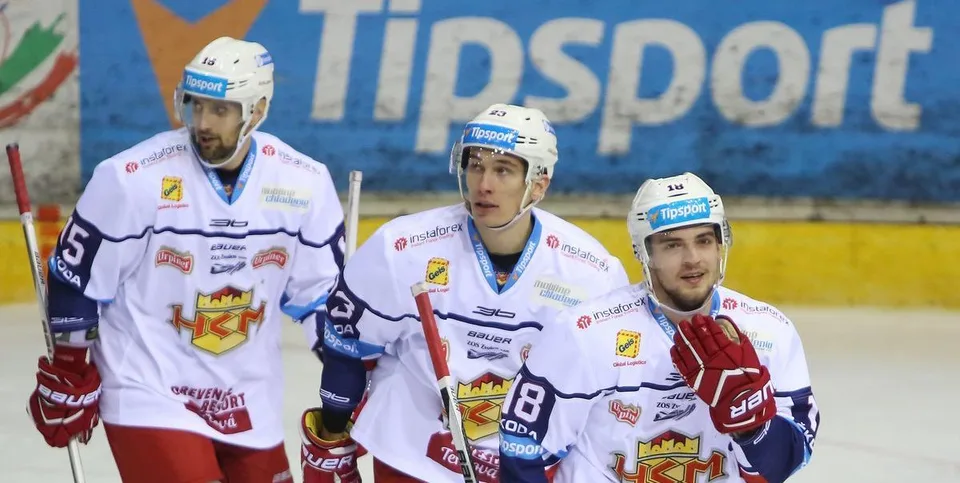 Read more about the article Zvolenčania v karanténe, v tíme sú pozitívne testy na COVID-19
