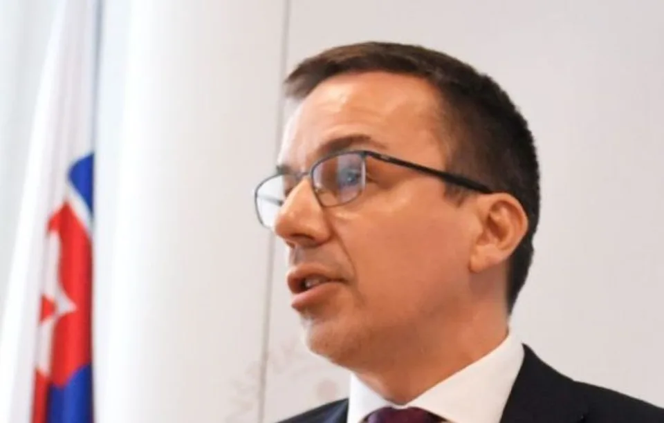 Read more about the article MPSVR: Neštátne akreditované centrá pre deti a rodiny získajú od augusta o 800 eur viac na dieťa