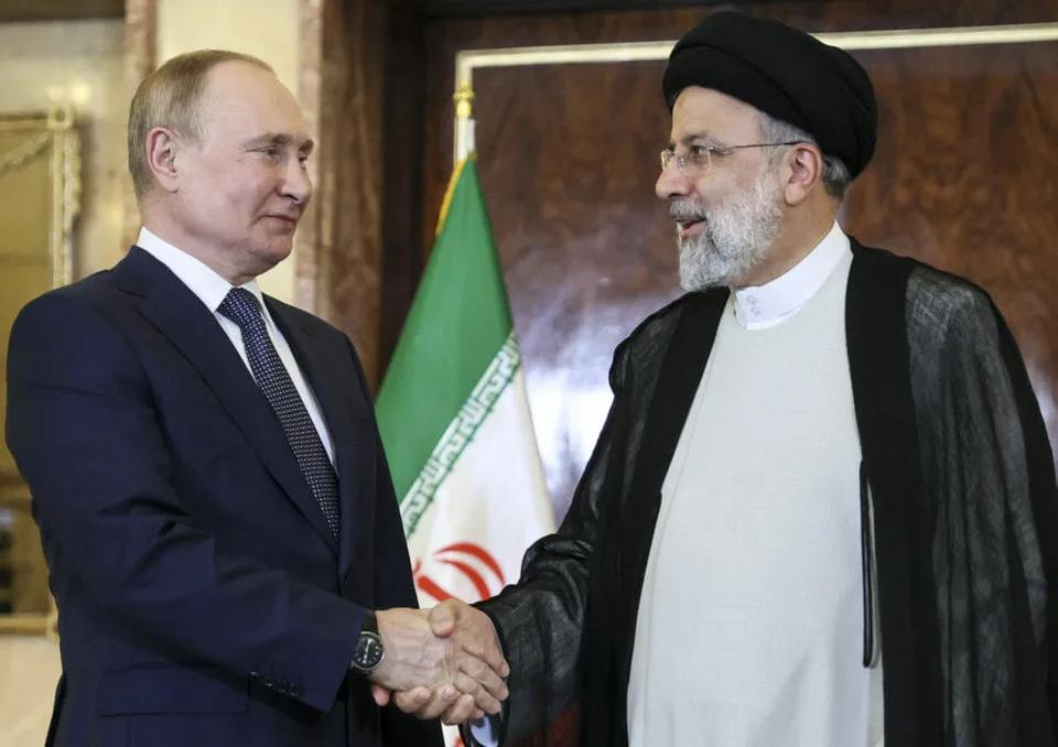 Read more about the article Irán zásobuje Rusov zbraňami. Tvrdí britská Sky News. Dôkazy ukázali aj premiérovi Ukrajiny
