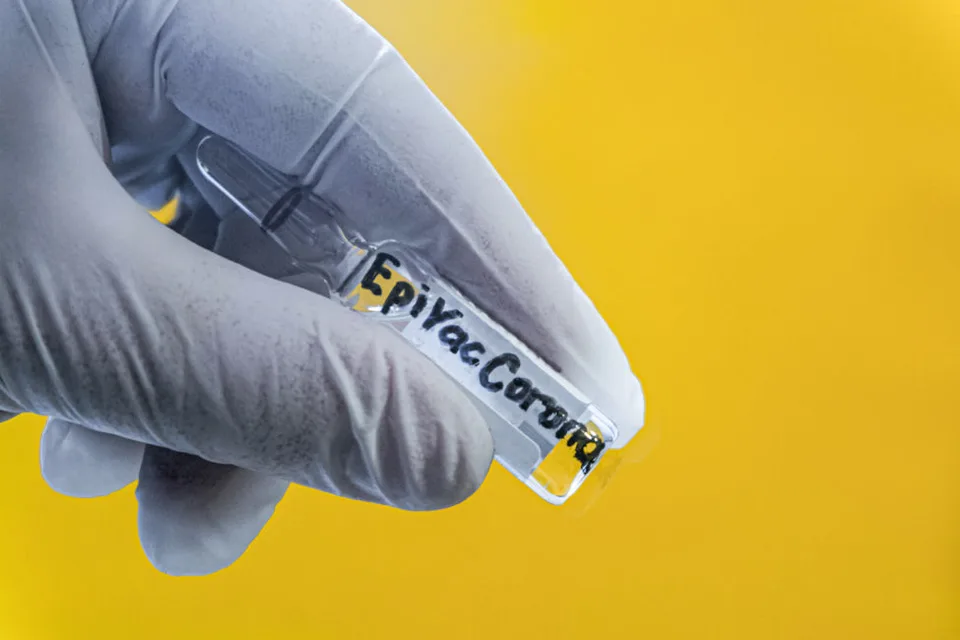 Read more about the article Rusko vakcínu EpiVacCorona schválili aj pre ľudí nad 60 rokov