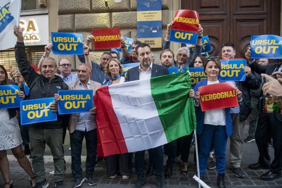 Read more about the article Salvini odkázal Leyenovej: Hrozíš, vydieraš, šikanuješ? Ospravedlň sa, alebo odstúp!