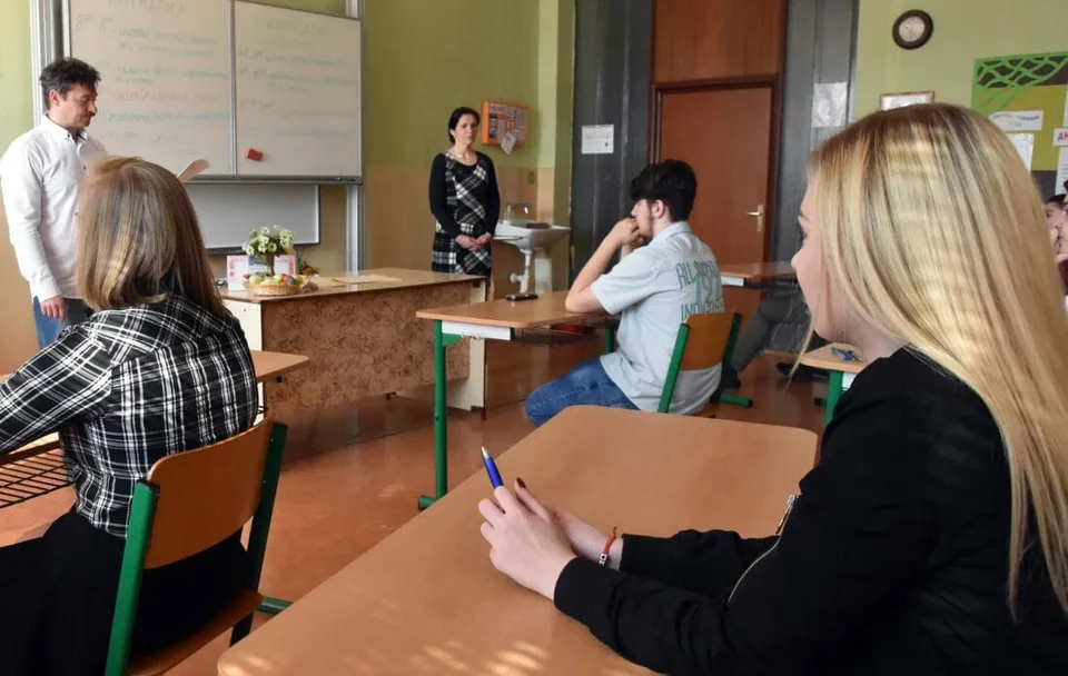 Read more about the article Viac ako 42.000 žiakov absolvuje v stredu a vo štvrtok Testovanie 9