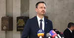 Eduard Heger (OĽaNO) počas brífingu na spomienkovom podujatí pri príležitosti Pamätného dňa obetí rómskeho holokaustu v Múzeu SNP v Banskej Bystrici 1. augusta 2021.
