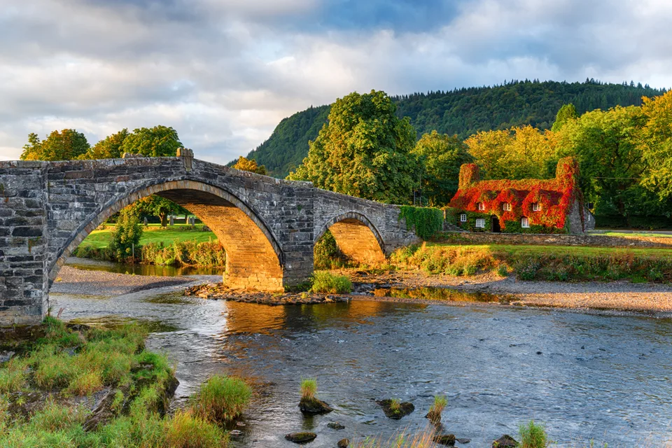 Read more about the article Wales zrušil budúcoročné záverečné skúšky pre stredoškolákov