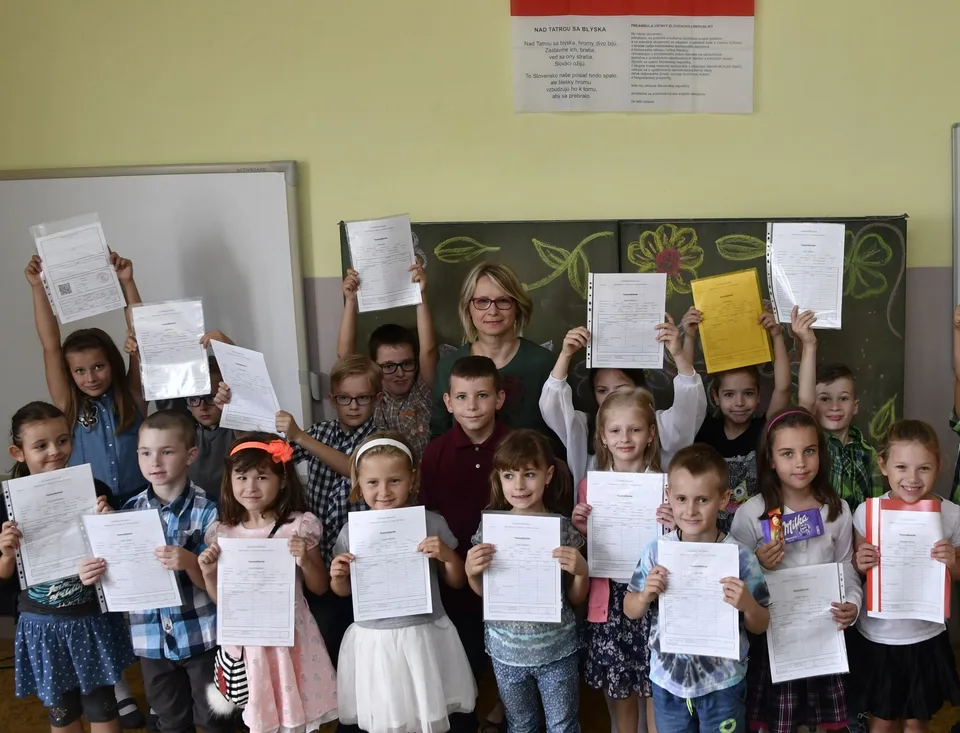 Read more about the article Nie všetko je o známkach: Čo polročné vysvedčenie hovorí o dieťati