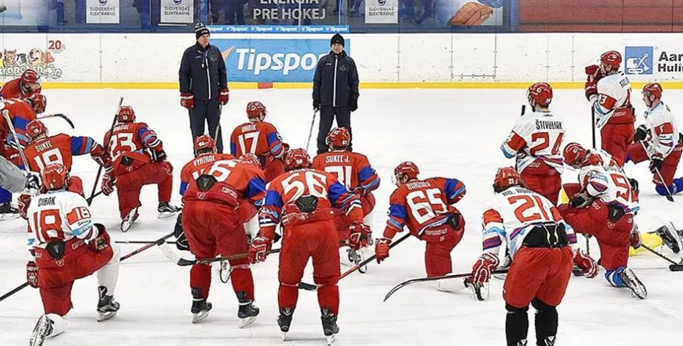 Read more about the article Liptovský Mikuláš privítal na domácom ľade hokejistov DVTK