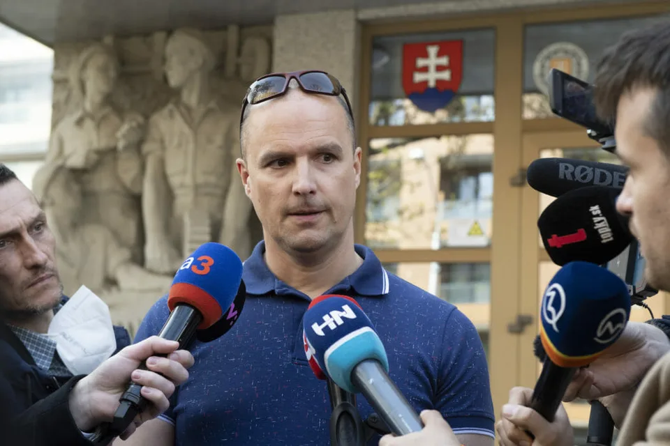Read more about the article Exsudca Lindtner: Môj prípad je rovnaký ako Lipšicov. Jemu stíhanie zastavili, mňa posielajú pred súd
