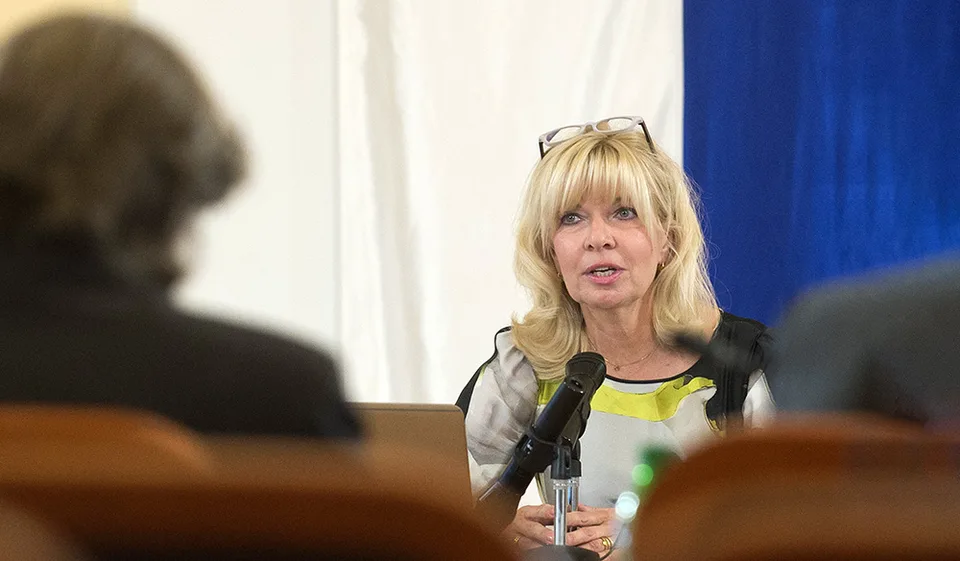 Read more about the article Ťapáková napísala, že sa za hercov, ktorí výstupili na Pohode hanbí. Reagovala tak pod videom Denníka N