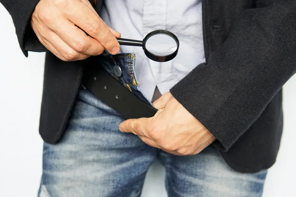 Read more about the article Nebol spokojný so svojim penisom, tak si ho chcel zväčšiť. Vybral si však divný spôsob