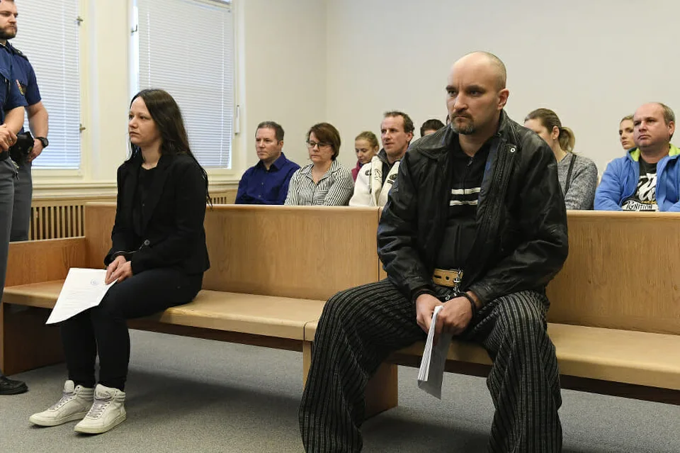 Read more about the article Slováci v Česku brutálne zavraždili manželský pár: Namiesto doživotia dostali 25-ročné tresty