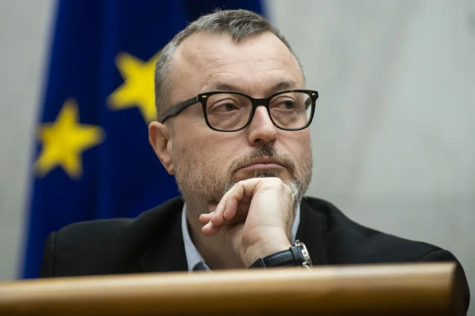 Read more about the article Vallo dal progresívnej aktivistke kúpalisko Mičurin do podnájmu za 1 euro! Krajniak sa pýta, či by mesto nemalo zarábať
