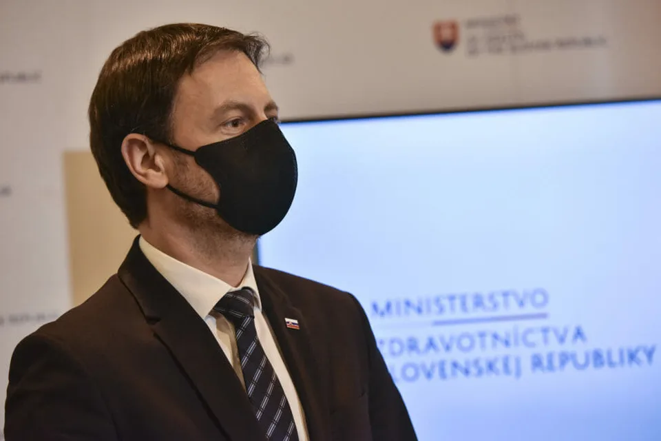 Read more about the article Heger o očkovacej čakárni: Nerozhoduje rýchlosť, ale faktor veku!