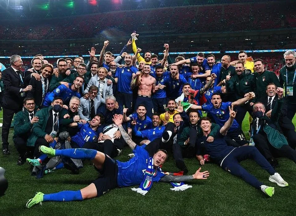 Read more about the article Taliani porazili v dramatickom finále domácich Angličanov a stali majstrami Európy!