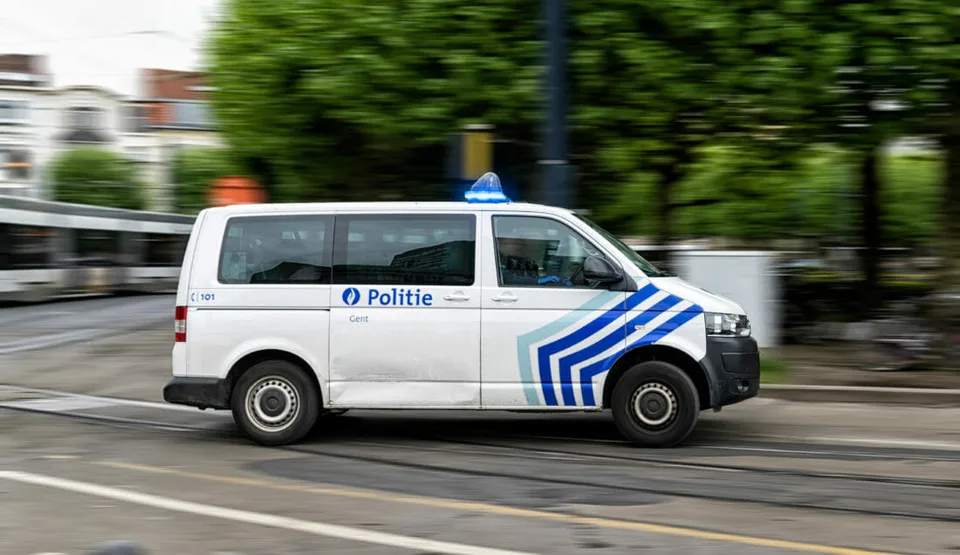 Read more about the article Štyria mŕtvi Slováci v Belgicku! Auto v Gente skončilo v kanáli Leie. Polícia tuší, kto sú obete