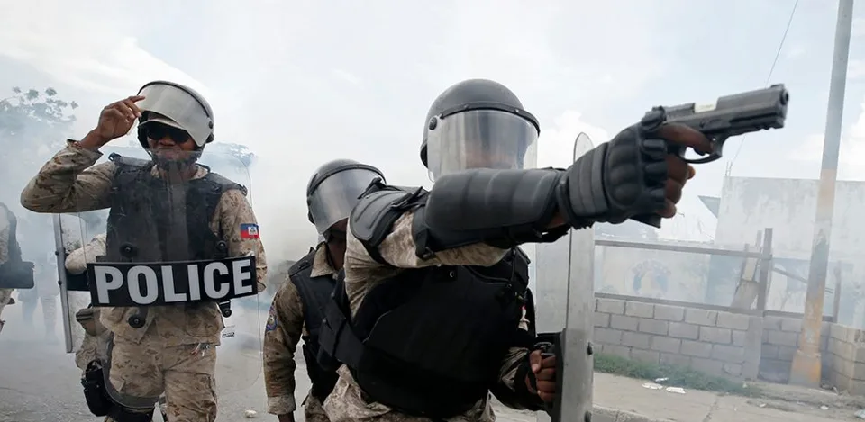 Read more about the article Nebezpečenstvo tam číha na každom rohu: Gang na Haiti uniesol Američanku s dcérou!