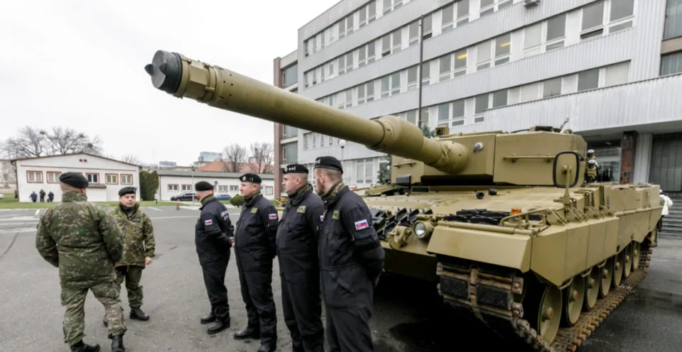 Read more about the article PRIESKUM Tanky Leopard na Ukrajinu? Väčšina Nemcov je proti!