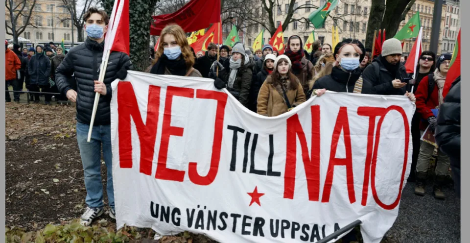 Read more about the article FOTO V Štokholme sa pálil Korán! Medzi Turkami a Švédmi to vrie. Ankara ostro reaguje