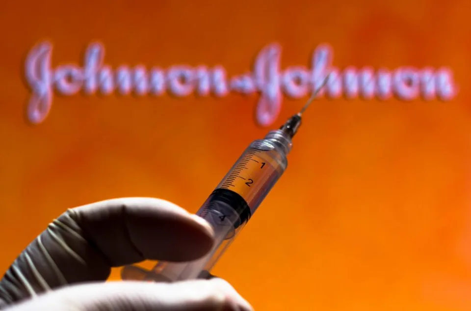 Read more about the article EÚ schváli jednodávkovú vakcínu od Johnson & Johnson začiatkom marca