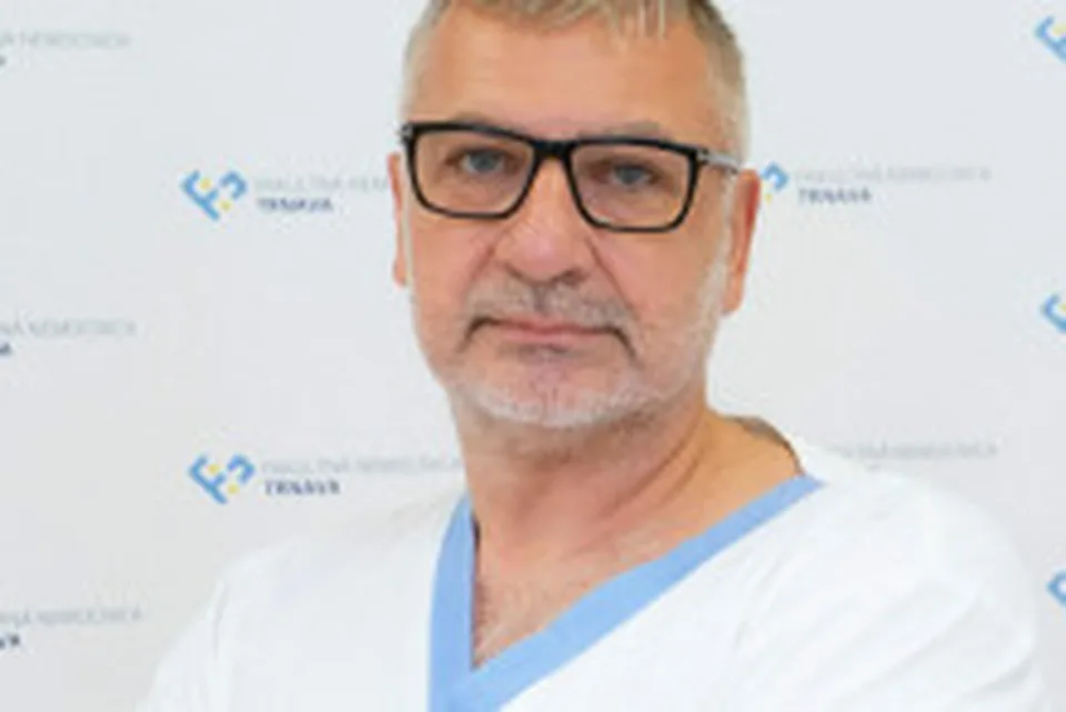 Read more about the article Prednosta Urologickej kliniky Fakultnej nemocnice Trnava získal prestížne ocenenie