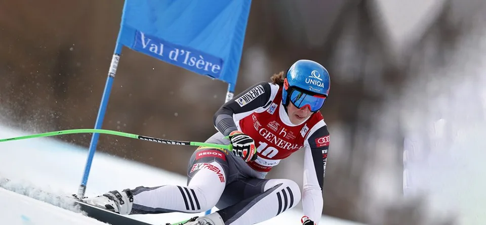 Read more about the article Vlhová štartovala v poslednom zjazde vo Val-d’Isère, pripísala si cenné body
