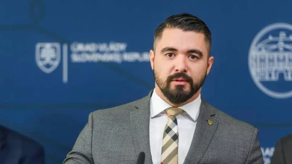 Read more about the article Gašpar reaguje na tlak na jeho koniec: Šéf SIS prezradil za akých okolností skončí!