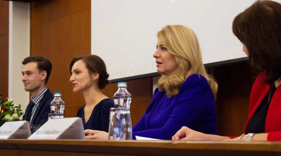 Read more about the article Čaputová: Priestor klamstva je neobmedzený, na rozdiel od pravdy, ktorá je limitovaná