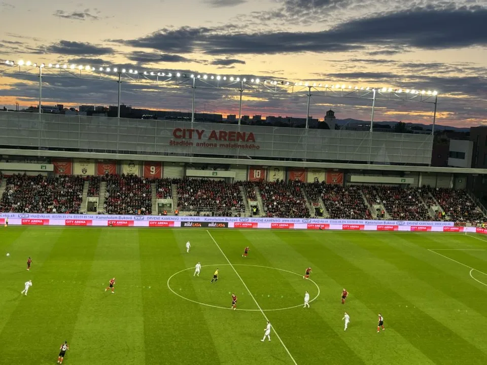 You are currently viewing Stosedemdesiate derby pre Slovan