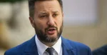 Biznis pre Vallovho kamoša