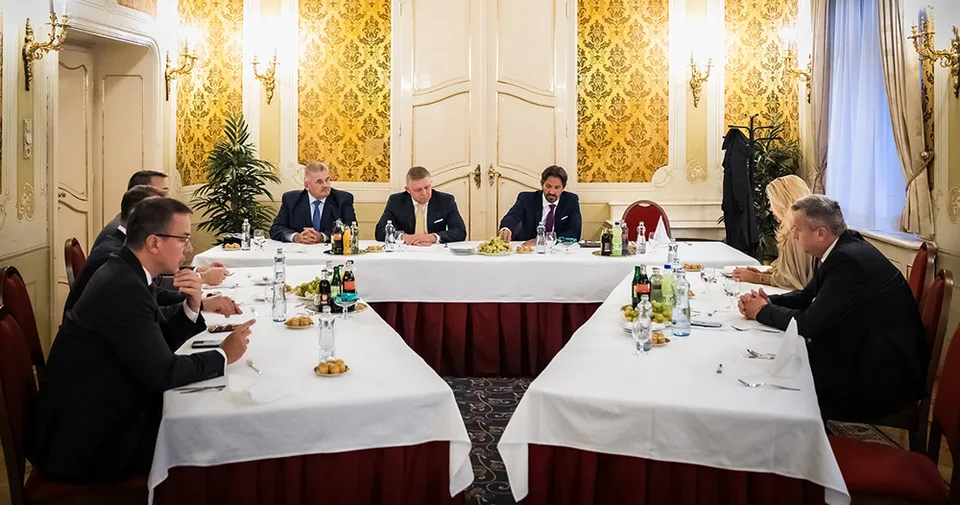 Read more about the article Koalícia je jednotná: Predsedova strán garantovali vláde väčšinu a spôsobilosť prijímať dôležité rozhodnutia
