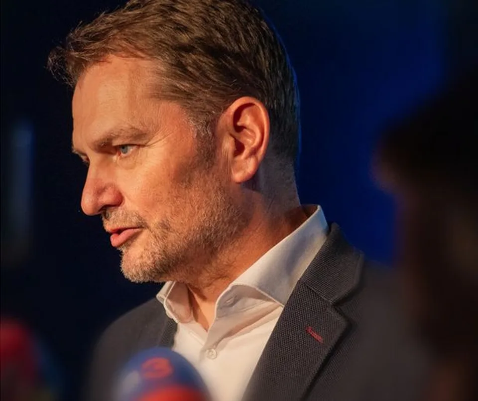 Read more about the article Koľké prekvapenie, predsedom OĽANO zostáva aj po sneme Matovič