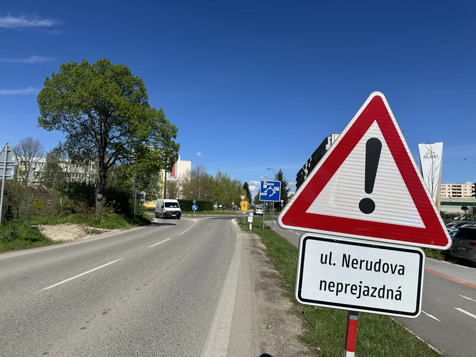 You are currently viewing Rekonštrukcie komplikujú dopravu